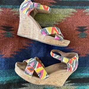 Toms “Sienna” Wedge